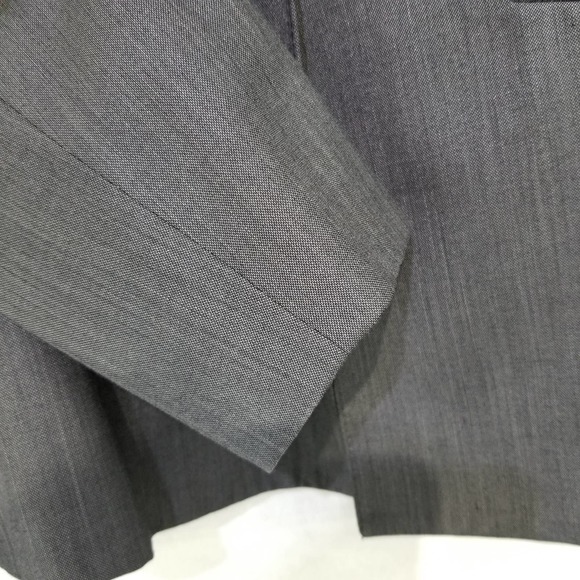Kasper Charcoal Gray Blazer Jacket  Fitted Size 8 Shorter Length - Picture 6 of 10